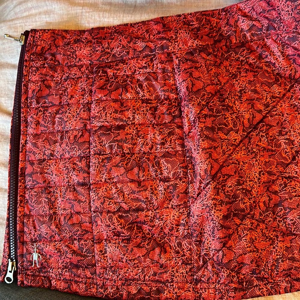 SmartWool smart loft ski skirt. EUC. Size small.